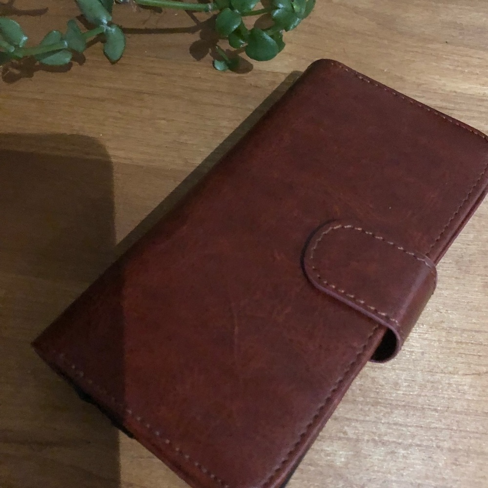 Leather phone case / wallet for iPhone 6
